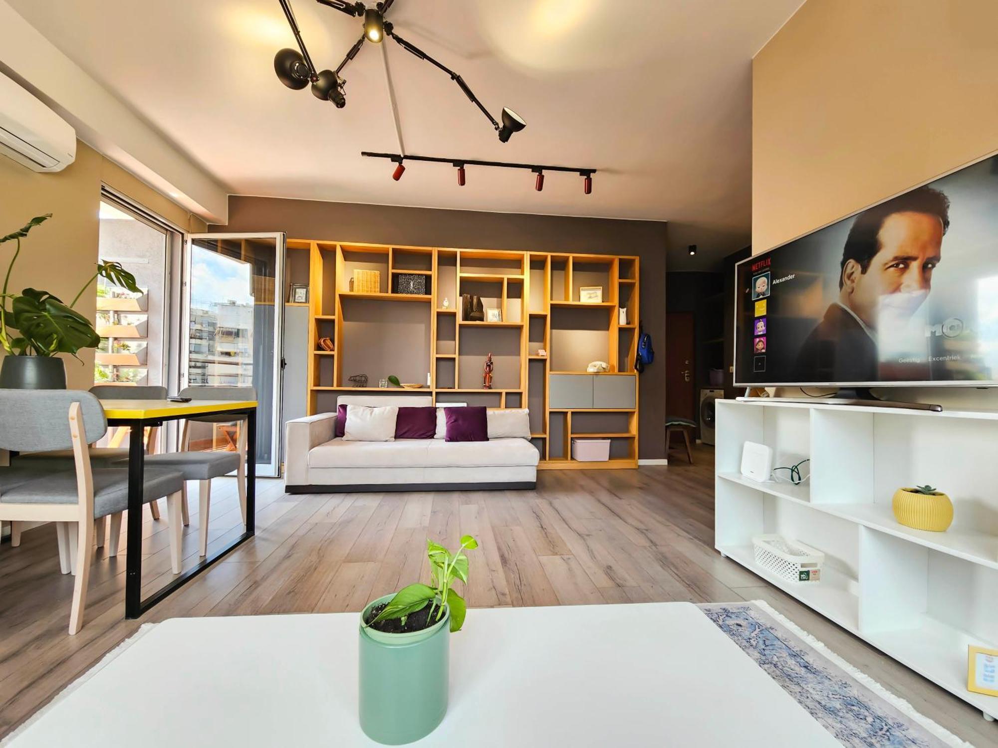 Modern Flat In Center Apartment *