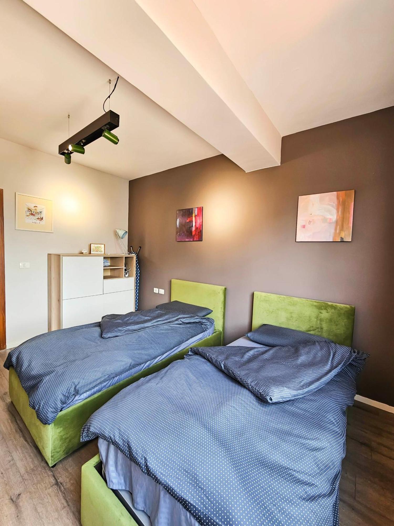 Apartment Modern Flat In Center Tirana