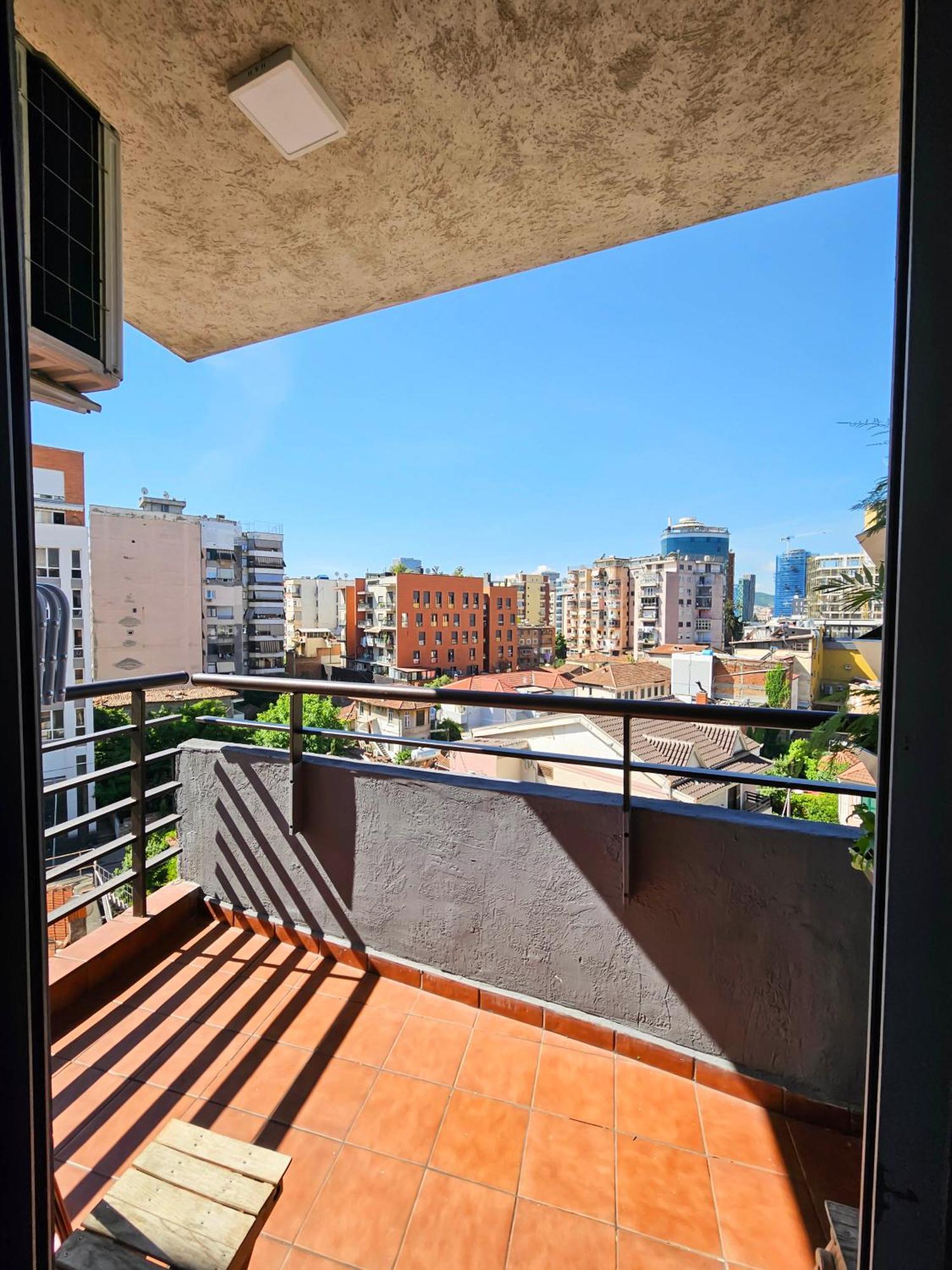 Modern Flat In Center *